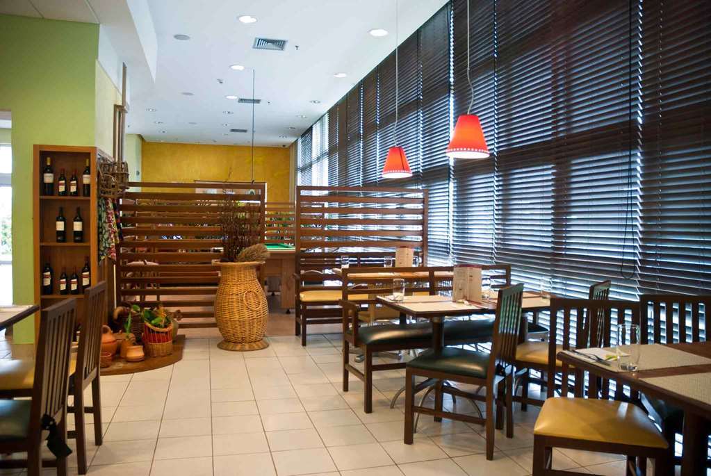 Ibis Indaiatuba Viracopos 호텔 레스토랑 사진